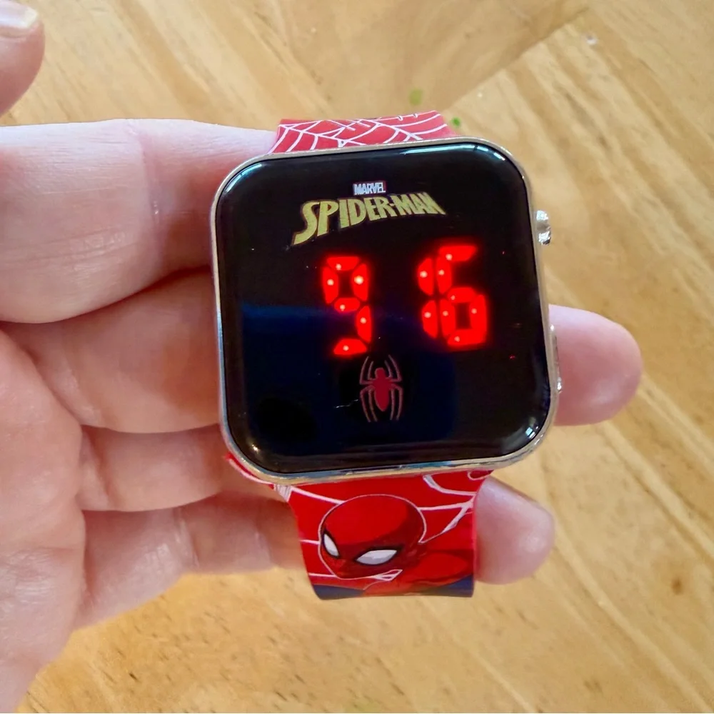 Marvel Spider-Man Kid’s‎ Red Digital Watch Superhero